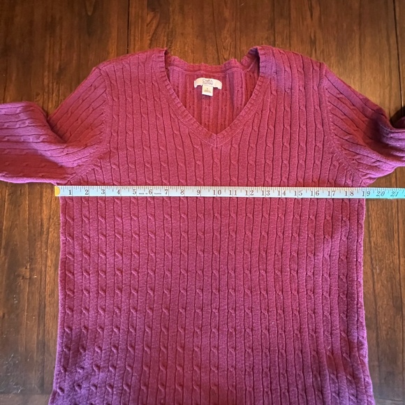 Croft & Barrow Cable Knit Wine V-neck Pullover Sweater Long Sleeve, Size Large - Picture 9 of 12